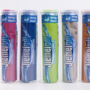 男性または女性の冷却タオルのアイススポーツ冷却タオルマイクロファイバーの冷たいタオルのためのヨガジム旅行キャンプ屋外