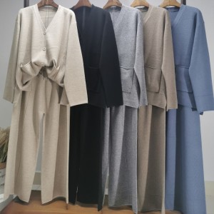 ファッショナブルなカジュアルなシンプルなウールセーター2ピース小さいカーディガンセット69059#