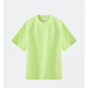 ルーズフィットTシャツ