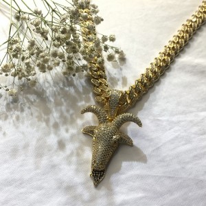 ジルコンソリッドディアヘッドヒップホップネックレス