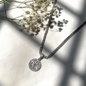 Bling Blingペンダントネックレス18Kゴールドメッキ男性\\\\ \'Sおよび女性のヒップホップジュエリー