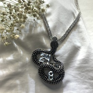 シンプルなヒップホップジュエリーゴールドカラーメタルチェーン鎖骨ネックレスクリスタル動物スネークペンダントネックレス