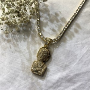 ジルコンの固まり爆発的な女の子ヘッドヒップホップペンダント