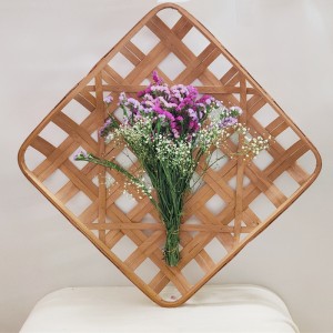 装飾的なフラワーバスケット