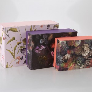 繊細な金メッキボタン弾性ボタンギフトボックス