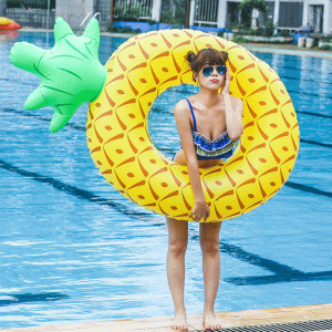 膨脹可能なパイナップルの水泳リング、プールのための携帯用フロート、大人と子供のための水のおもちゃ