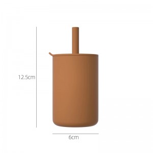 ベビー給餌用のシリコンストローと防水漏れ防止カップ