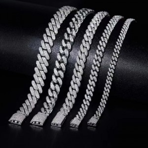 TuochenジュエリーS925を男性用のMoissanite Stone Cubanブレスレットと一緒に出荷する準備ができています