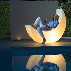 パーティーLED明るいスイングチェアアウトドア\\\\ニンドアプラスチックムーンランプラミナスLEDムーンロッキングチェア