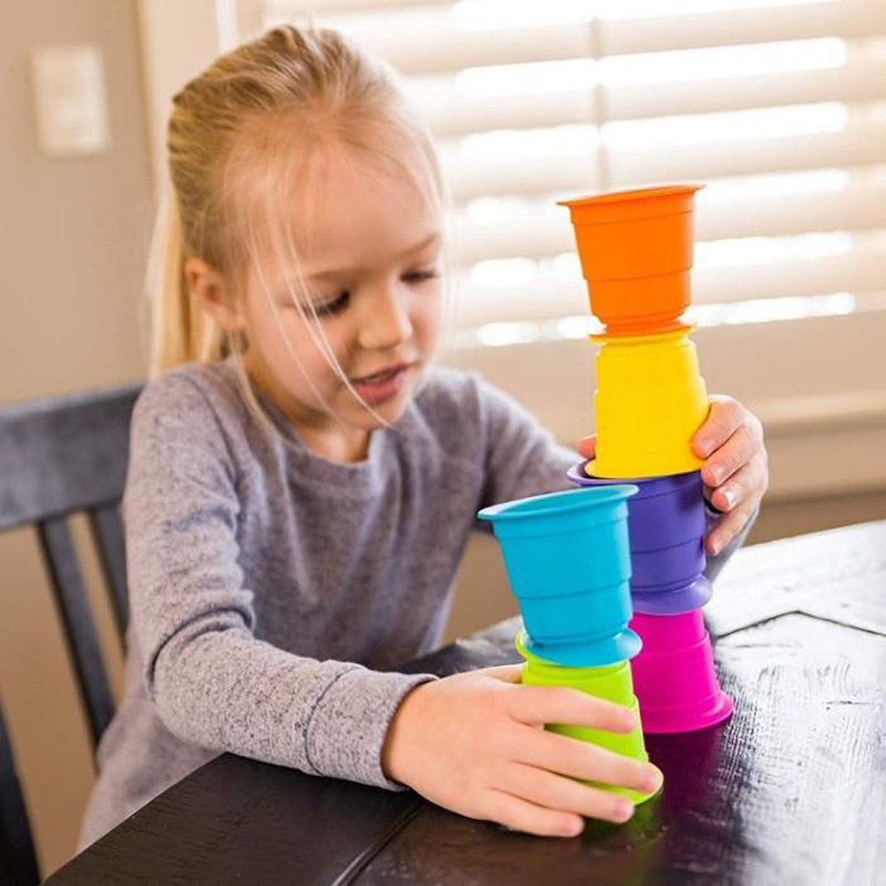 吸引Kupz Silicone Stacking Cups Toy