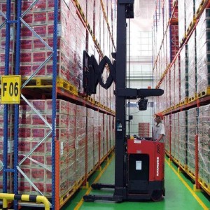 パレットラックシェルビング