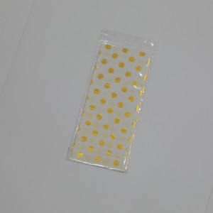 カラフルなティッシュペーパー