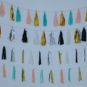 ティッシュペーパータッセル