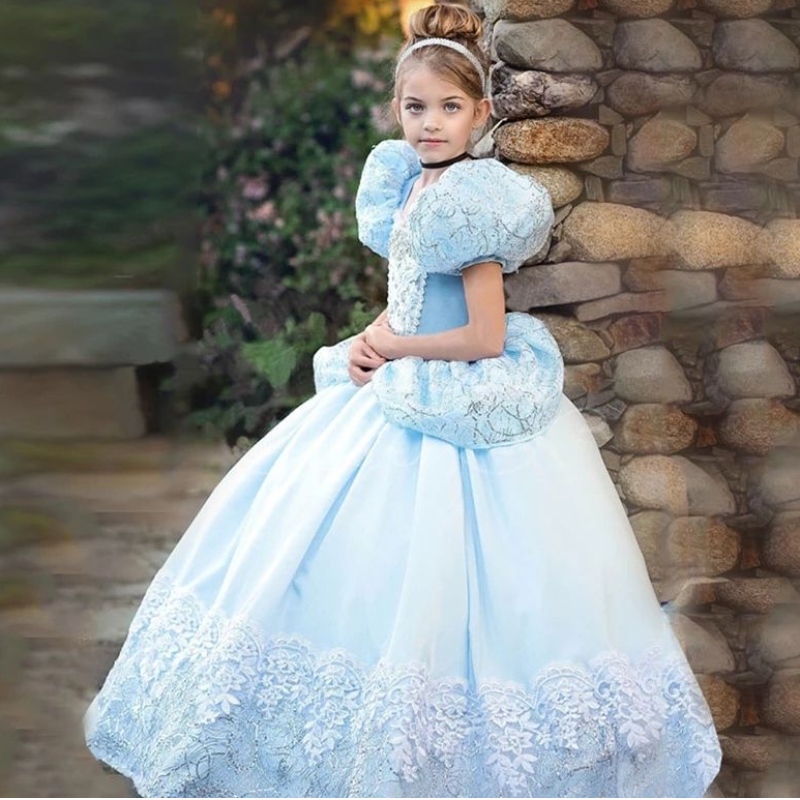 子供のための白雪姫の女の子のプリンセスコスチュームカーニバルパーティーの子供服の女の子コスプレドレスアップローブ