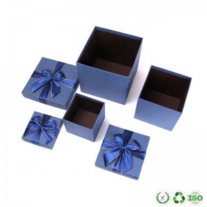 カスタムリサイクルクラフトペーパーギフトボックス