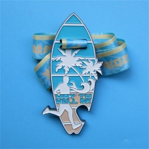 スポーツデーメダル記念メダルは、ランニングのためのスポーツメダルとリボン