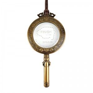 金属メダルカスタム化された私自身のメダルハンドデザインガラスメダルを作る