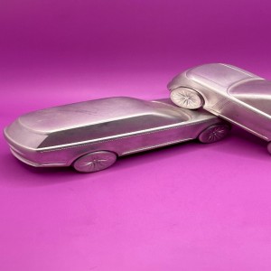 モデルカーのおもちゃ