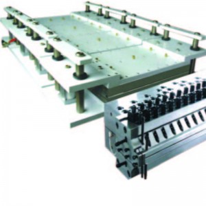 プラスチックワイドドア&panel金型シリーズ