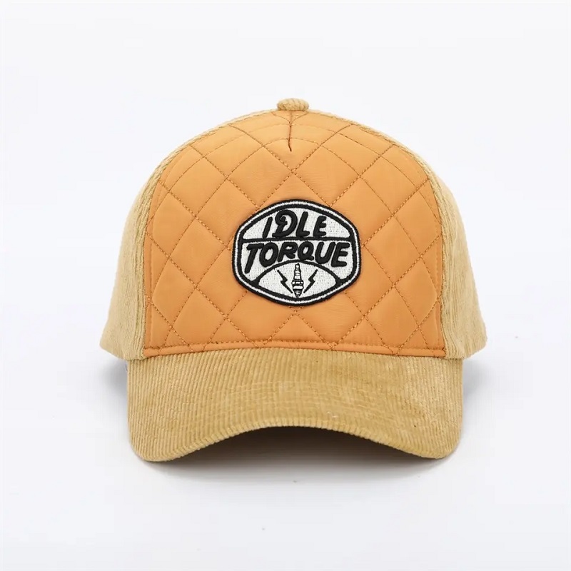 OEMカスタム高品質5パネルフォームフォームフロントコーデュロイ野球帽、3D刺繍ロゴカーブドブリムレザーストラップパパ帽子