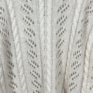 女性のファッションラウンドネック長袖プルオーバーセーター