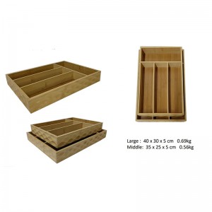 竹のカトラリーオーガナイザー