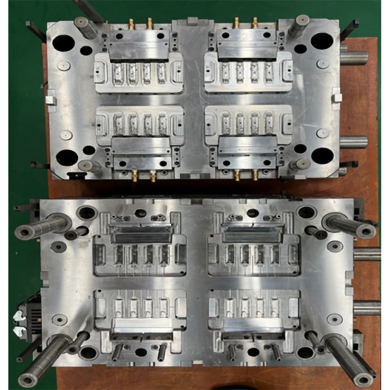 マルチキャビティ精密金型 ibi-2