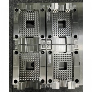 マルチキャビティ精密金型 ibi-8