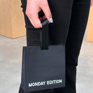 ノワールラックスキャリーバッグ