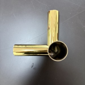 Zotyeステンレス鋼の金エレクトロイド三角形3-寸法ホロースタンドオーナメント